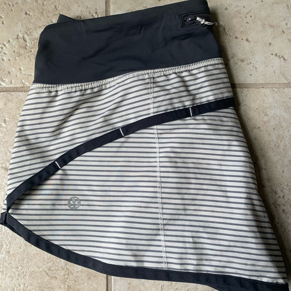 Lululemon Speeds